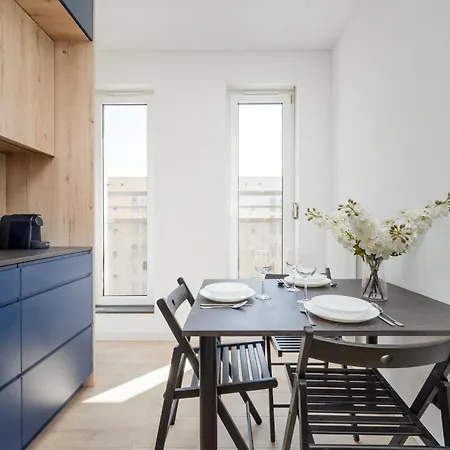 Lejlighed Jasny Z 2 Sypialniami I Balkonem By Renters *