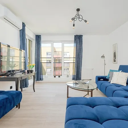 Jasny Z 2 Sypialniami I Balkonem By Renters Wrocław